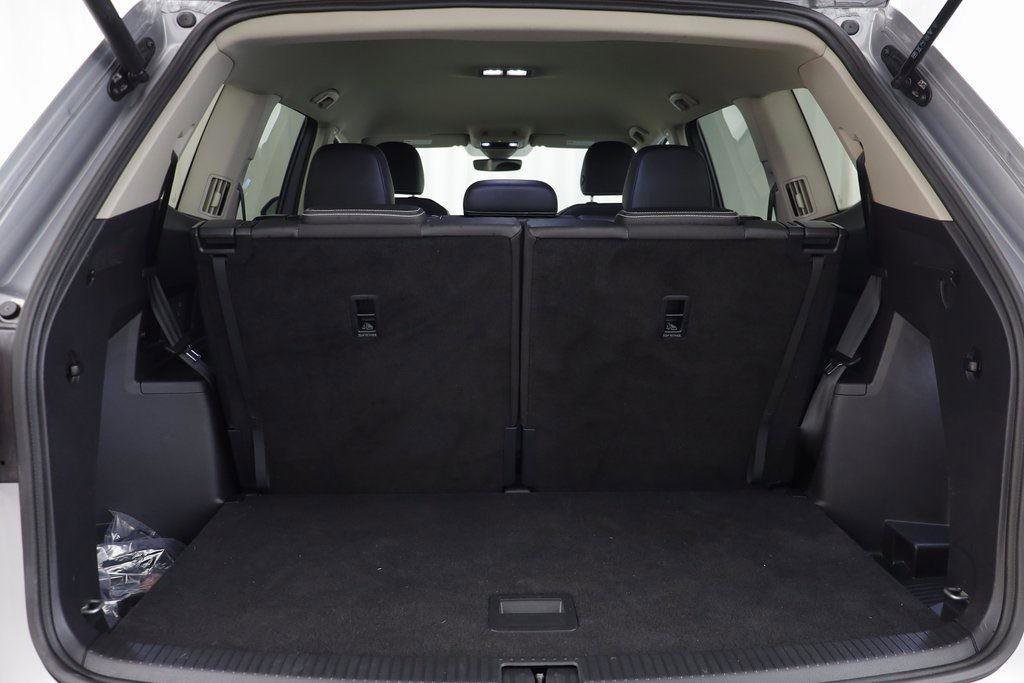 Certified 2025 Volkswagen Atlas SE image 14