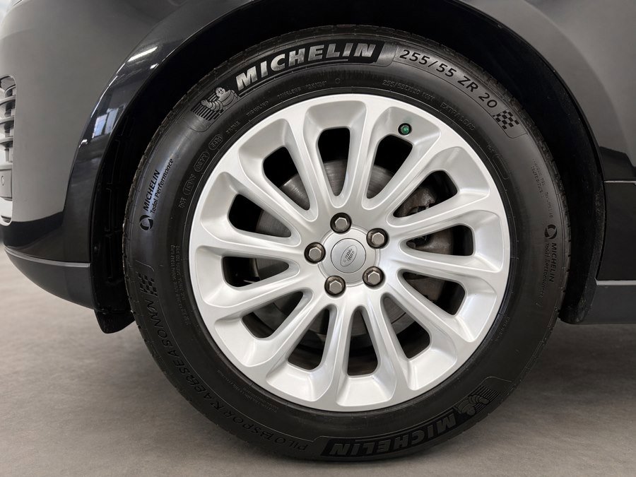 Used 2019 Land Rover Range Rover AWD/4WD image 98