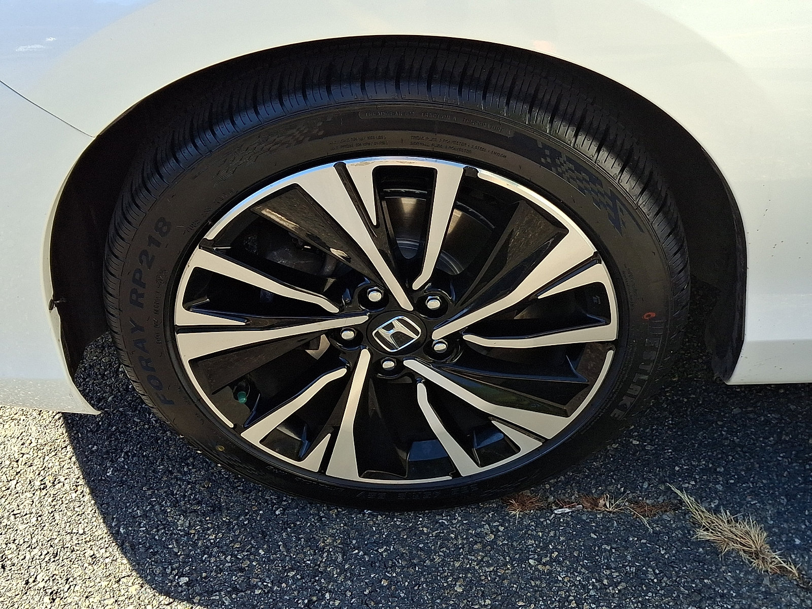 Certified 2017 Honda Accord EX-L image 28