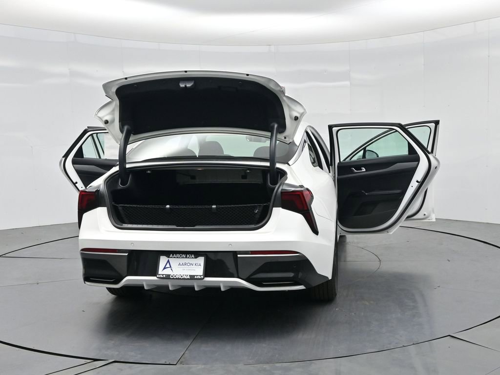 New 2026 Kia K5 LXS FWD image 42