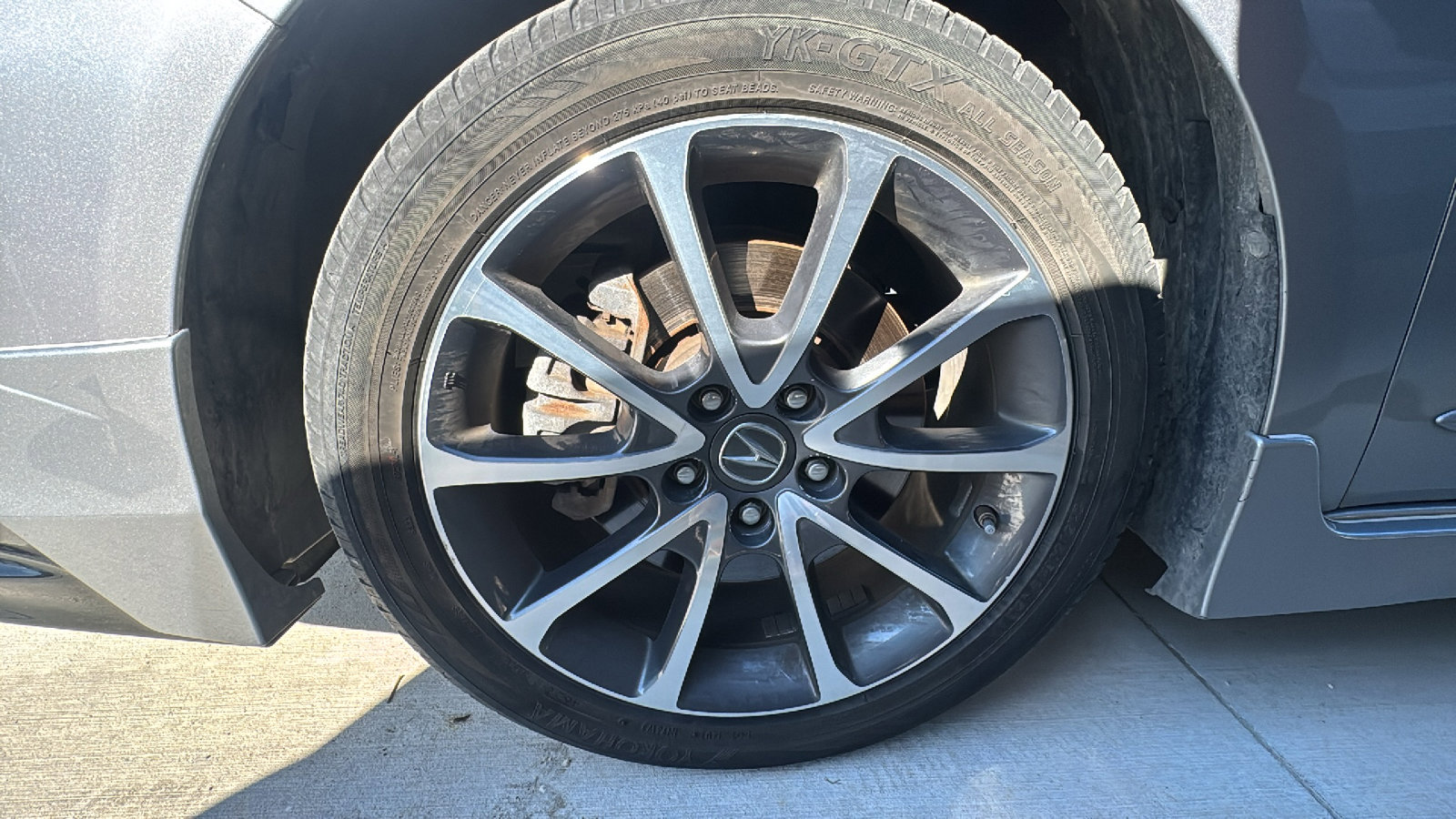 Used 2018 Acura TLX V6 w/ Technology Package FWD image 19