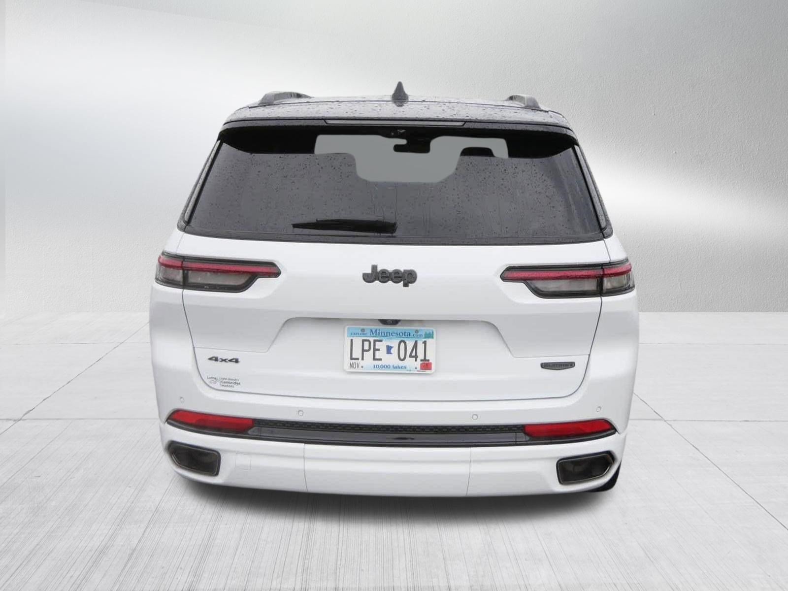 Used 2024 Jeep Grand Cherokee L Summit AWD/4WD image 6