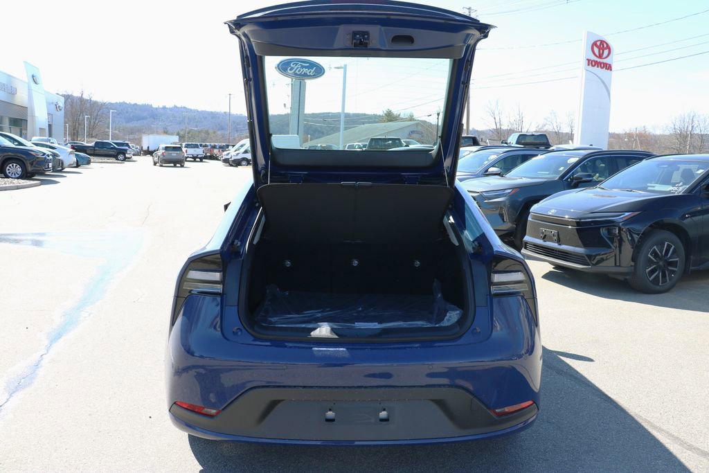 New 2026 Toyota Prius Plug-In Hybrid image 6