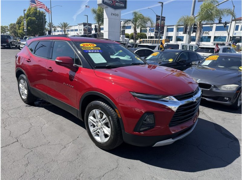 Used 2019 Chevrolet Blazer LT w/ Sound & Technology Package FWD image 8