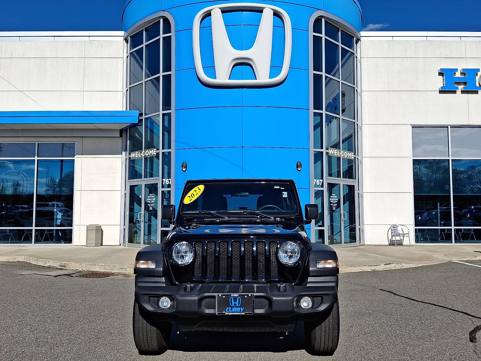 Used 2023 Jeep Wrangler Unlimited Sport AWD/4WD image 2