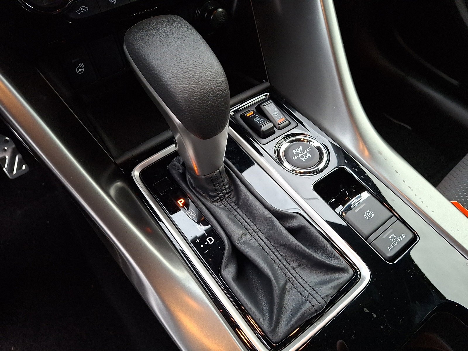 New 2025 Mitsubishi Eclipse Cross Black Edition image 15