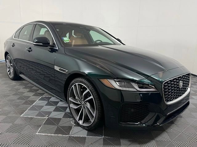 New 2024 Jaguar XF R-Dynamic SE image 10