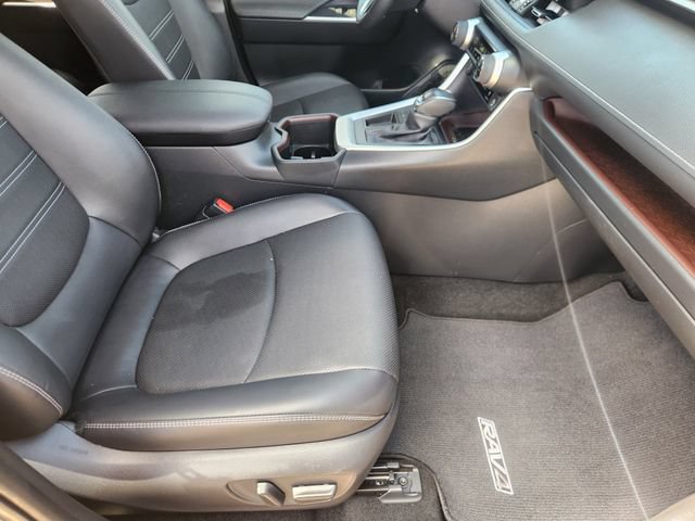 Used 2024 Toyota RAV4 Limited w/ Advanced Technology Package FWD image 14