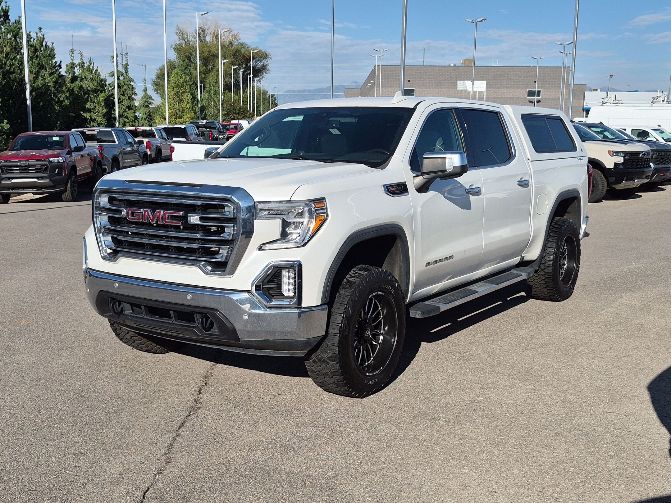 Used 2020 GMC Sierra 1500 SLT w/ SLT Convenience Package AWD/4WD image 8