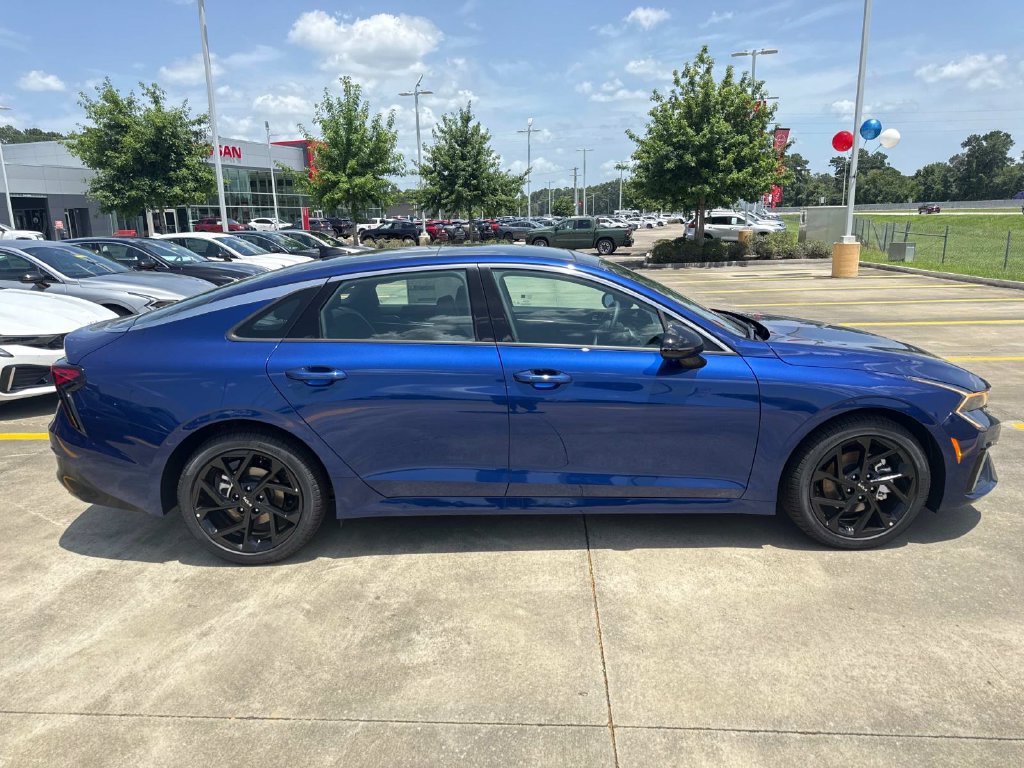 New 2026 Kia K5 GT-Line w/ GT-Line Premium Package FWD image 9