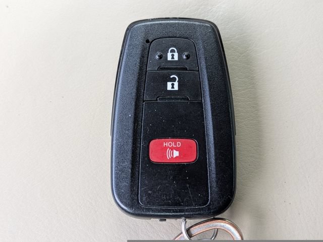 Used 2017 Toyota Prius Three FWD image 27
