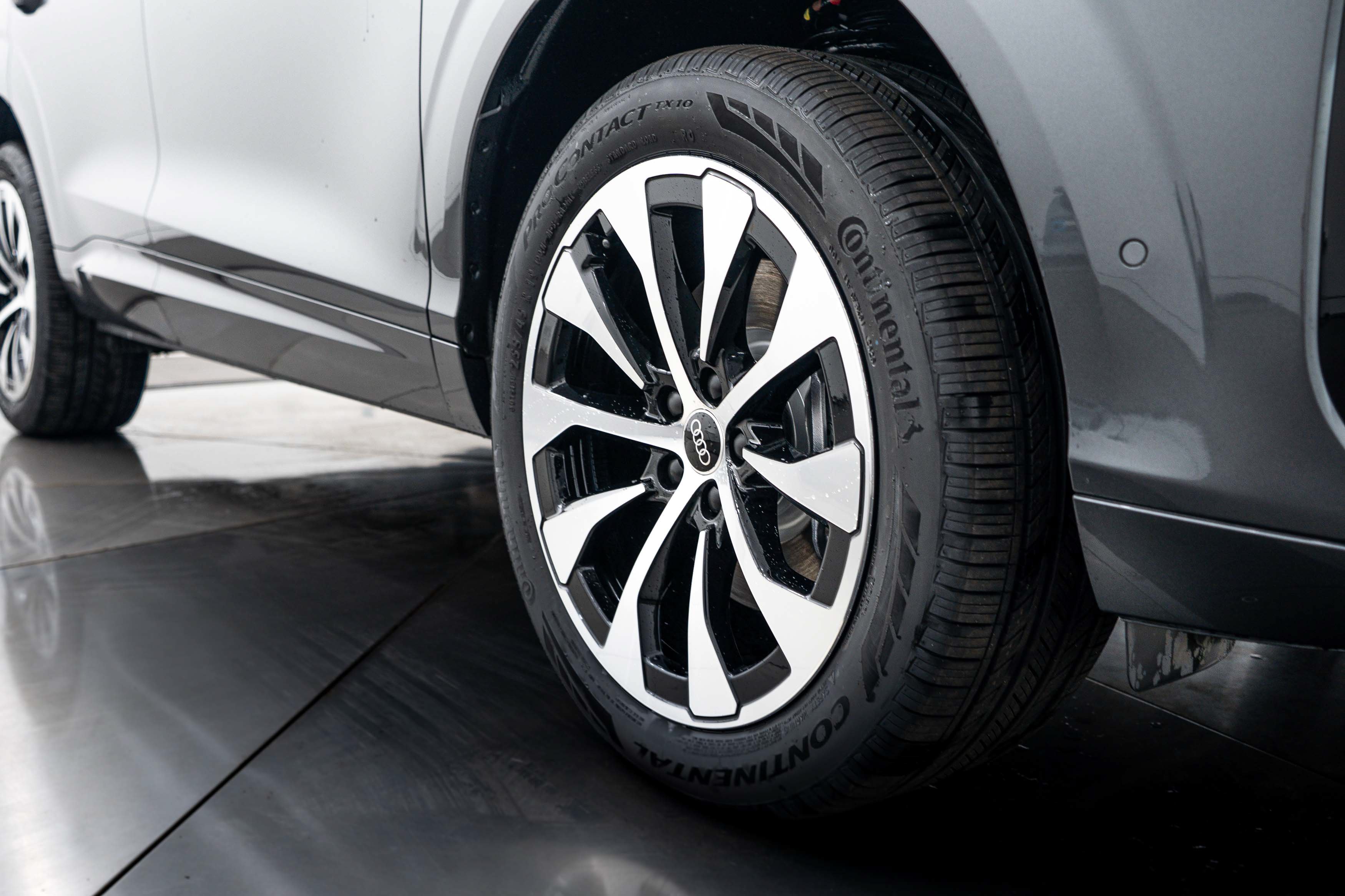 New 2026 Audi Q3 quattro 2.0T AWD/4WD image 22