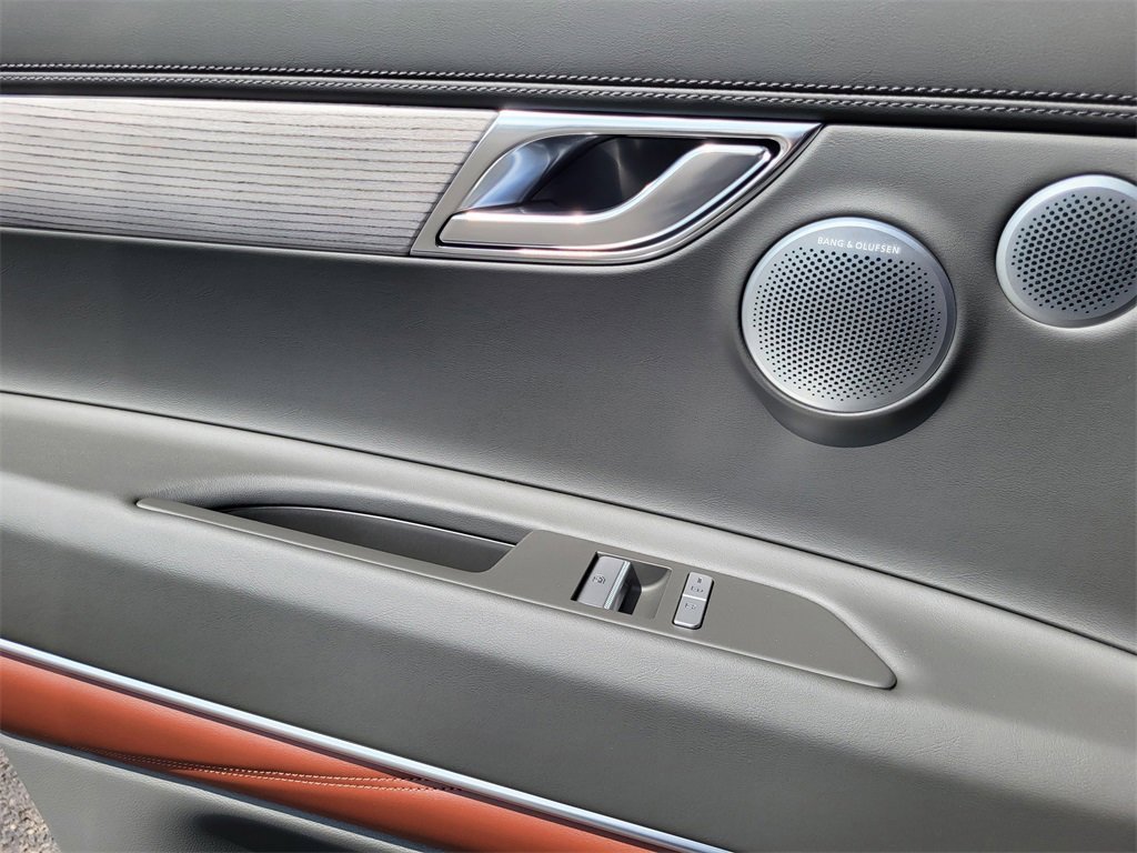 New 2026 Genesis GV80 3.5T Prestige image 12