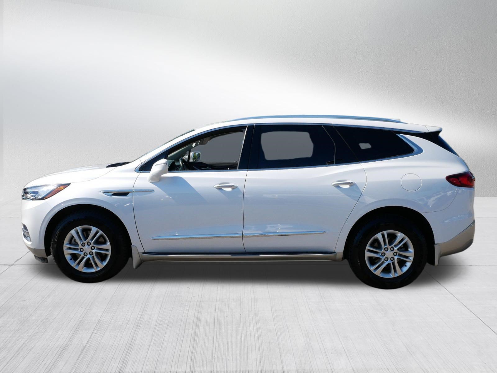 Used 2019 Buick Enclave Premium AWD/4WD image 4