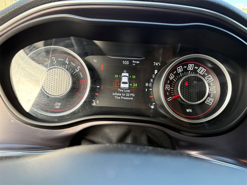 Used 2015 Dodge Challenger R/T Plus image 18