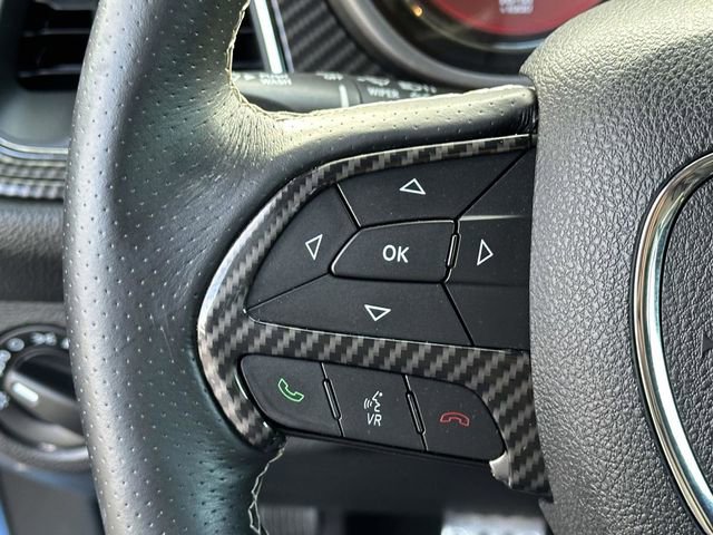 Used 2016 Dodge Challenger SRT Hellcat image 11