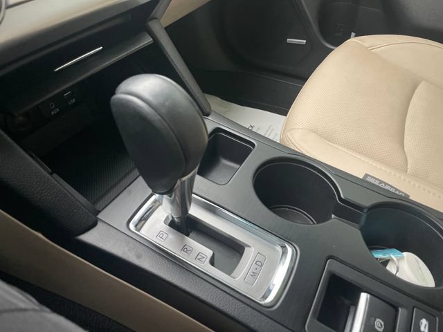 Used 2016 Subaru Legacy 2.5i Limited AWD/4WD image 15