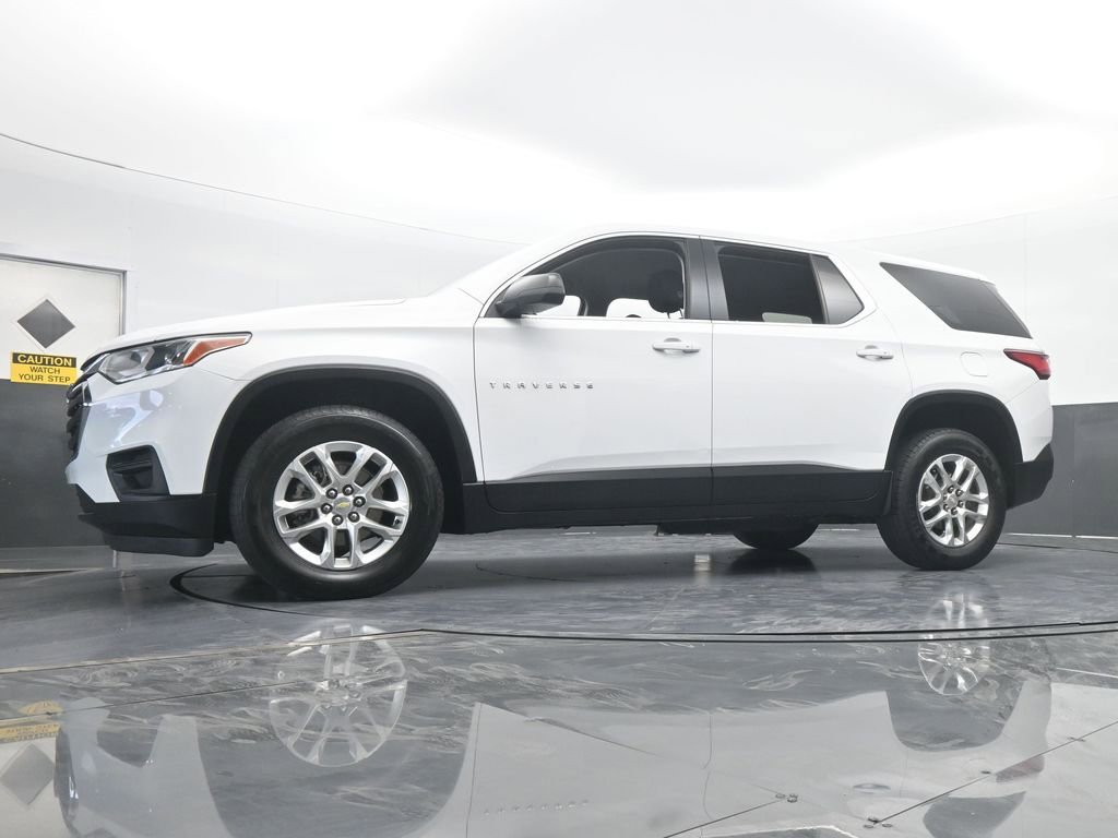 Used 2021 Chevrolet Traverse LS image 52