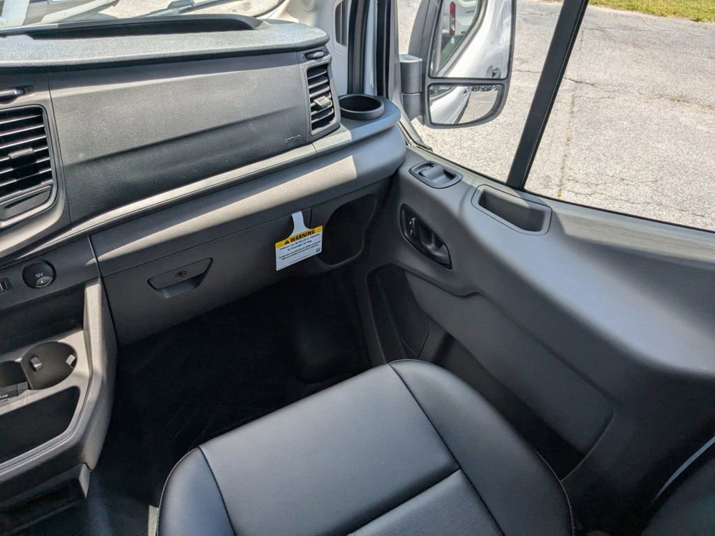 New 2025 Ford Transit 250 148 Medium Roof w/ Load Area Protection Package RWD image 17