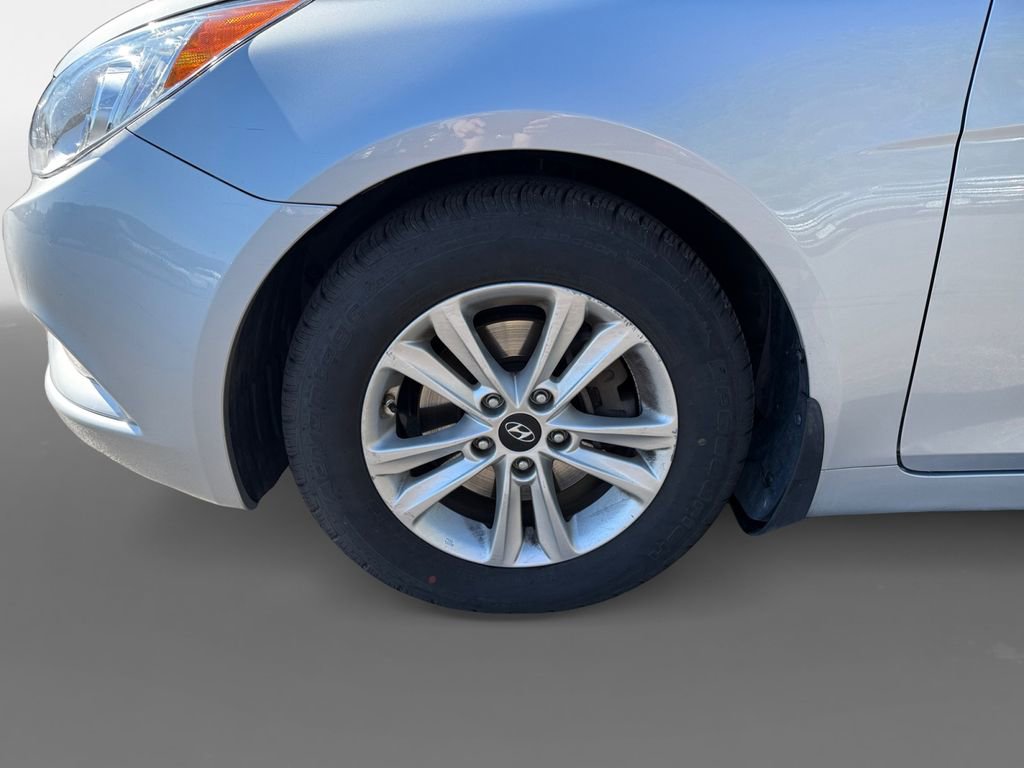 Used 2013 Hyundai Sonata GLS w/ Popular Equipment Pkg image 14