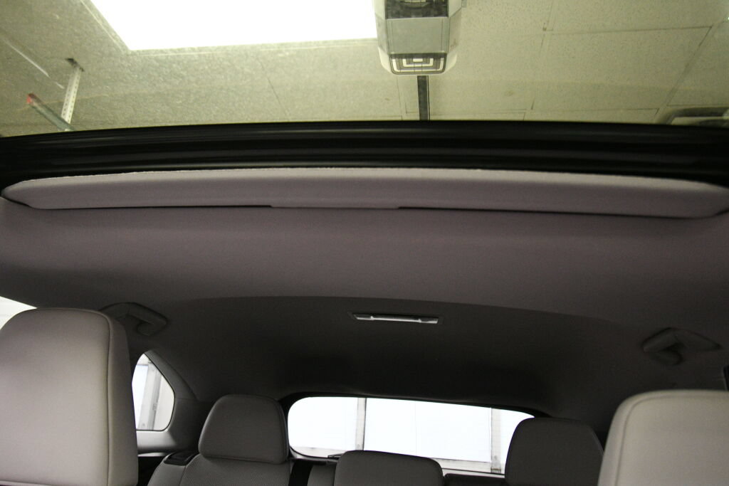 Used 2021 Lexus RX 350L Premium w/ Premium Package AWD/4WD image 20