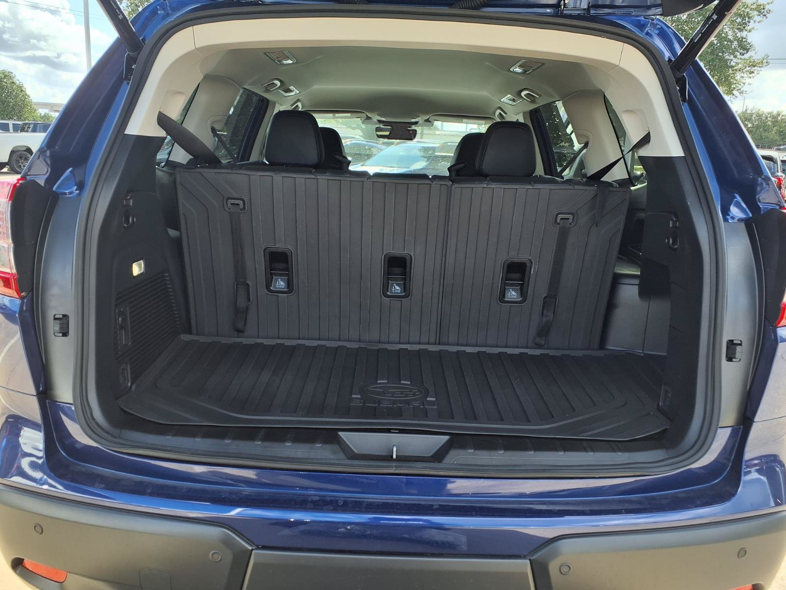 Certified 2026 Subaru Ascent Premium AWD/4WD image 19