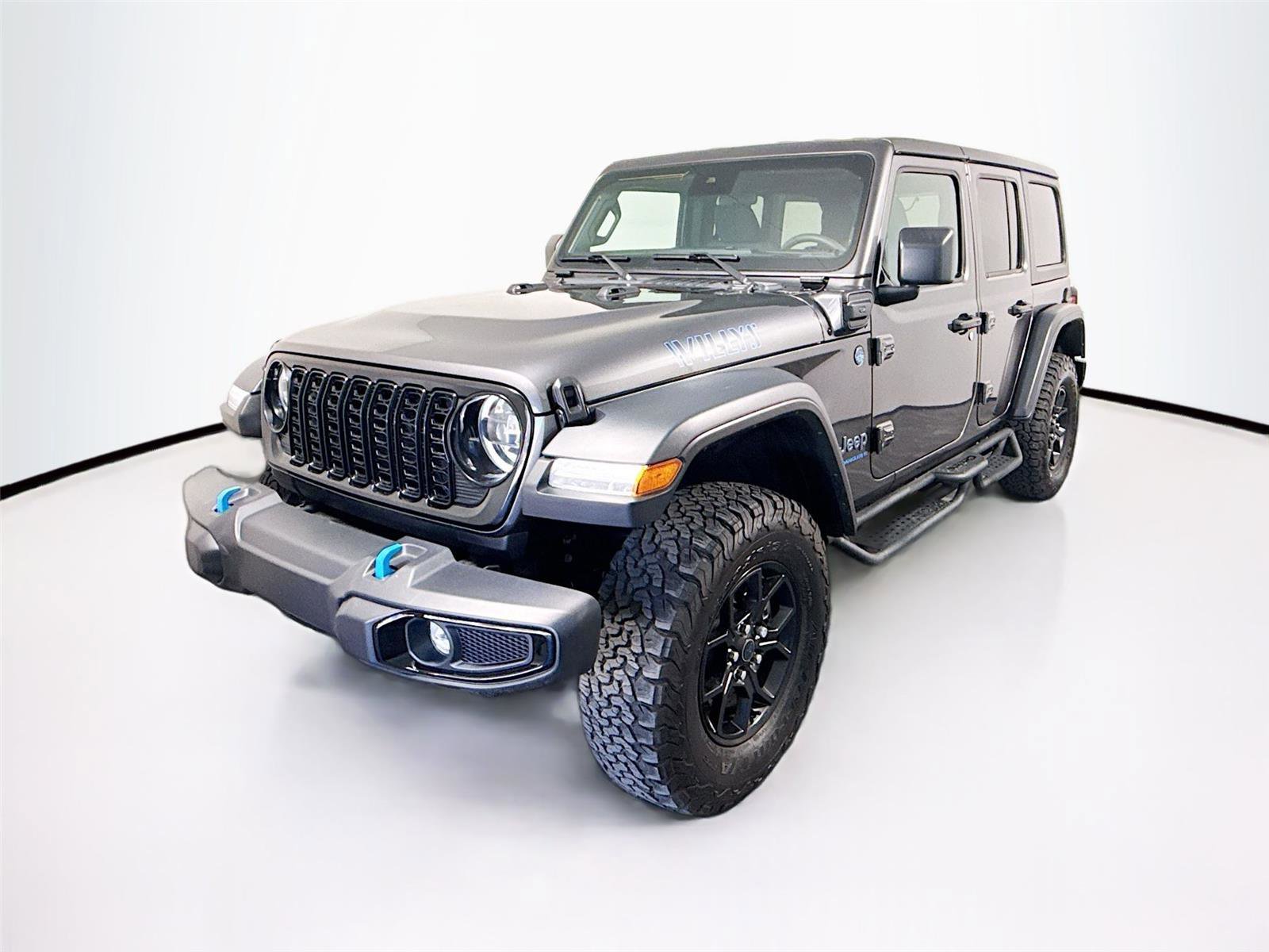 Used 2024 Jeep Wrangler Willys image 7