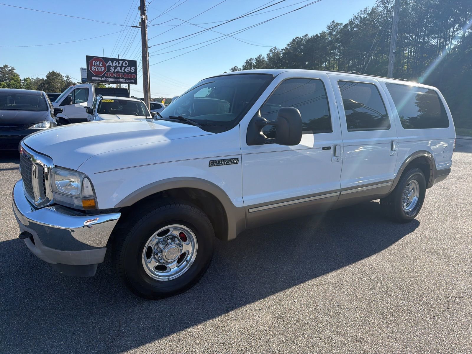 Used 2002 Ford Excursion Limited RWD image 1