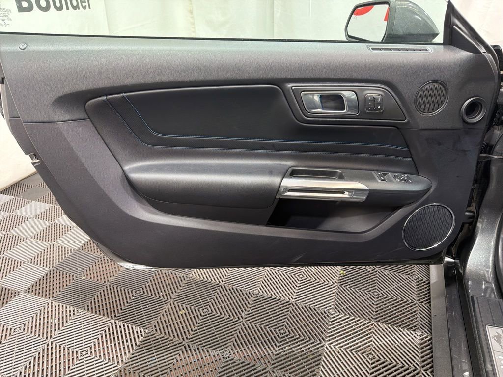 Used 2019 Ford Mustang GT Premium w/ GT Performance Package RWD image 17