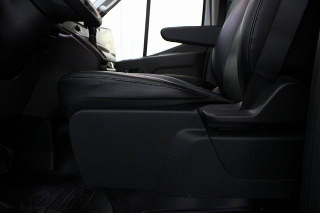 New 2026 Ford Transit 150 Low Roof AWD w/ Load Area Protection Package image 4