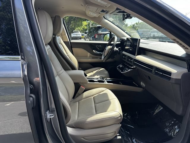 Certified 2023 Lincoln Corsair AWD w/ Equipment Group 101A image 34