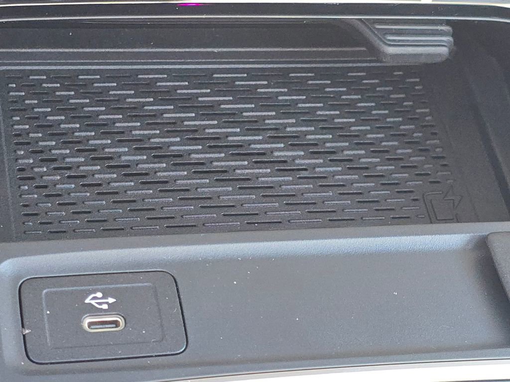 New 2026 Mercedes-Benz GLB 250 4MATIC image 31