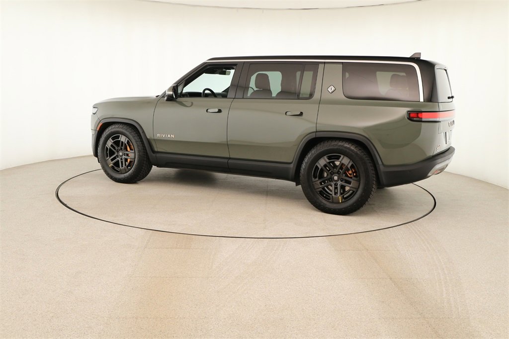 Used 2022 Rivian R1S Launch Edition image 3