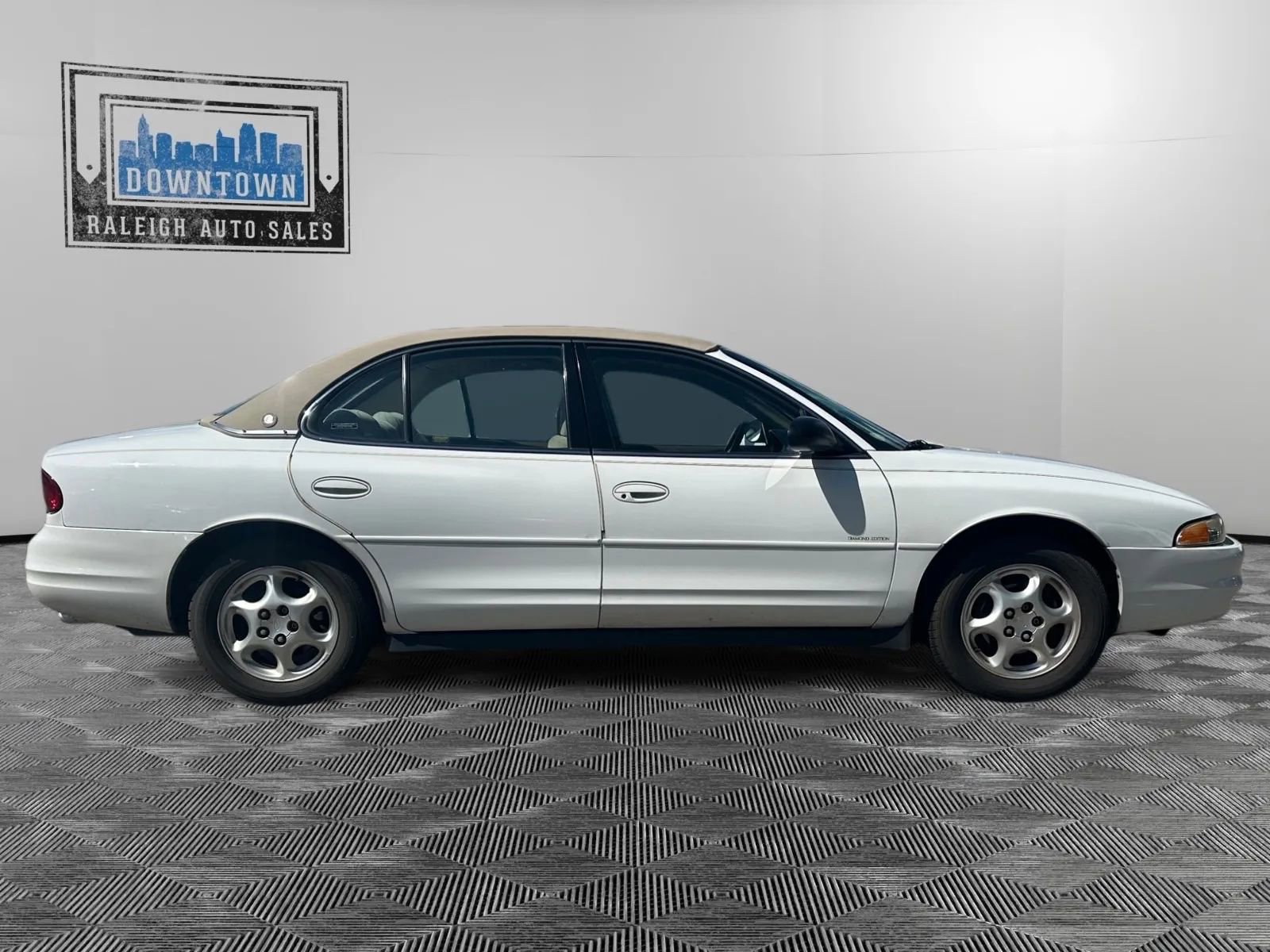 Used 1999 Oldsmobile Intrigue GX image 5