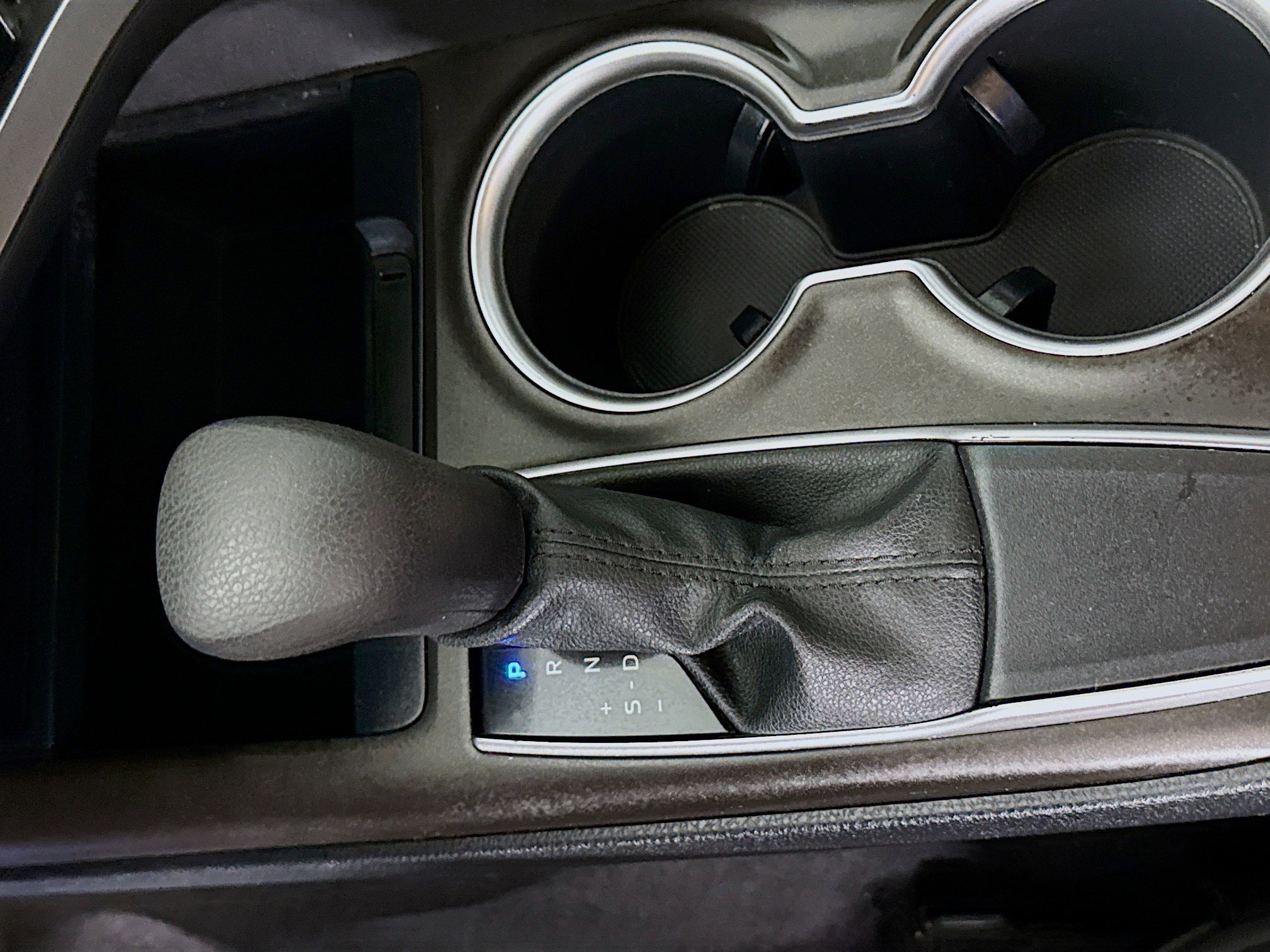 Used 2021 Toyota Camry LE image 20