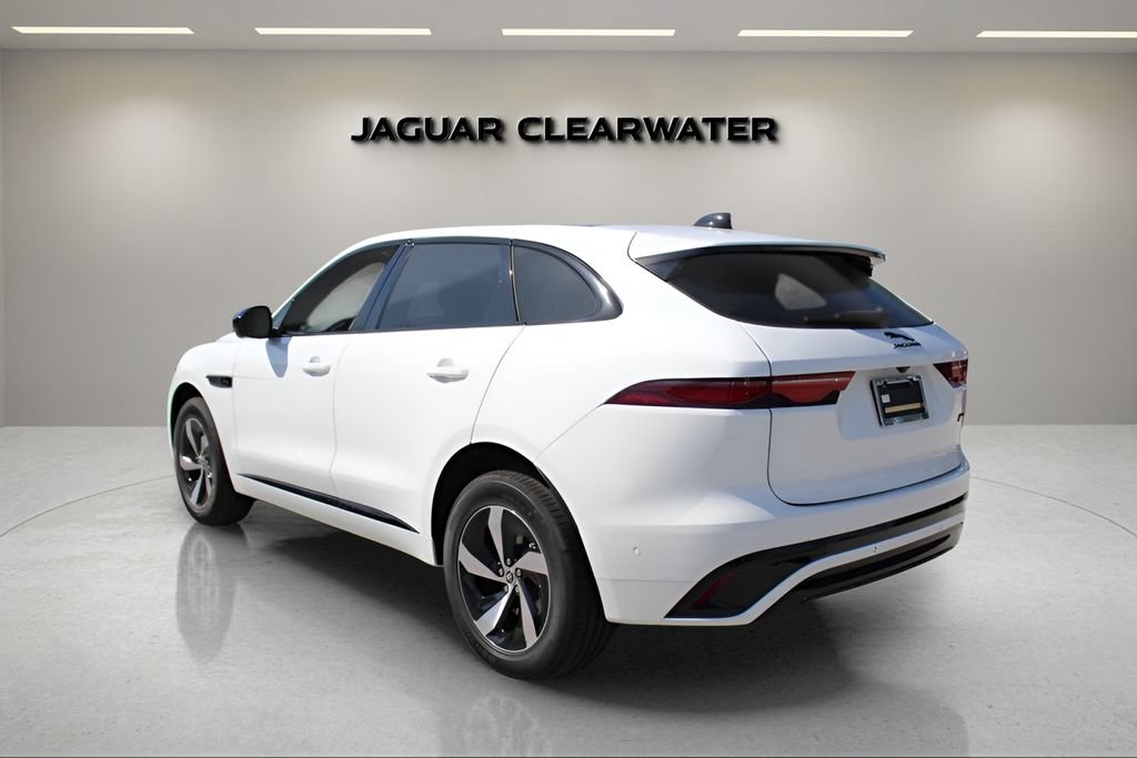 Used 2026 Jaguar F-PACE R-Dynamic S AWD/4WD image 3