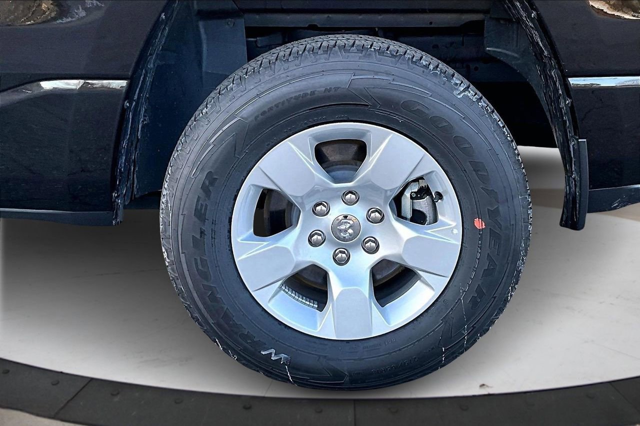 Used 2024 RAM 1500 Tradesman image 33