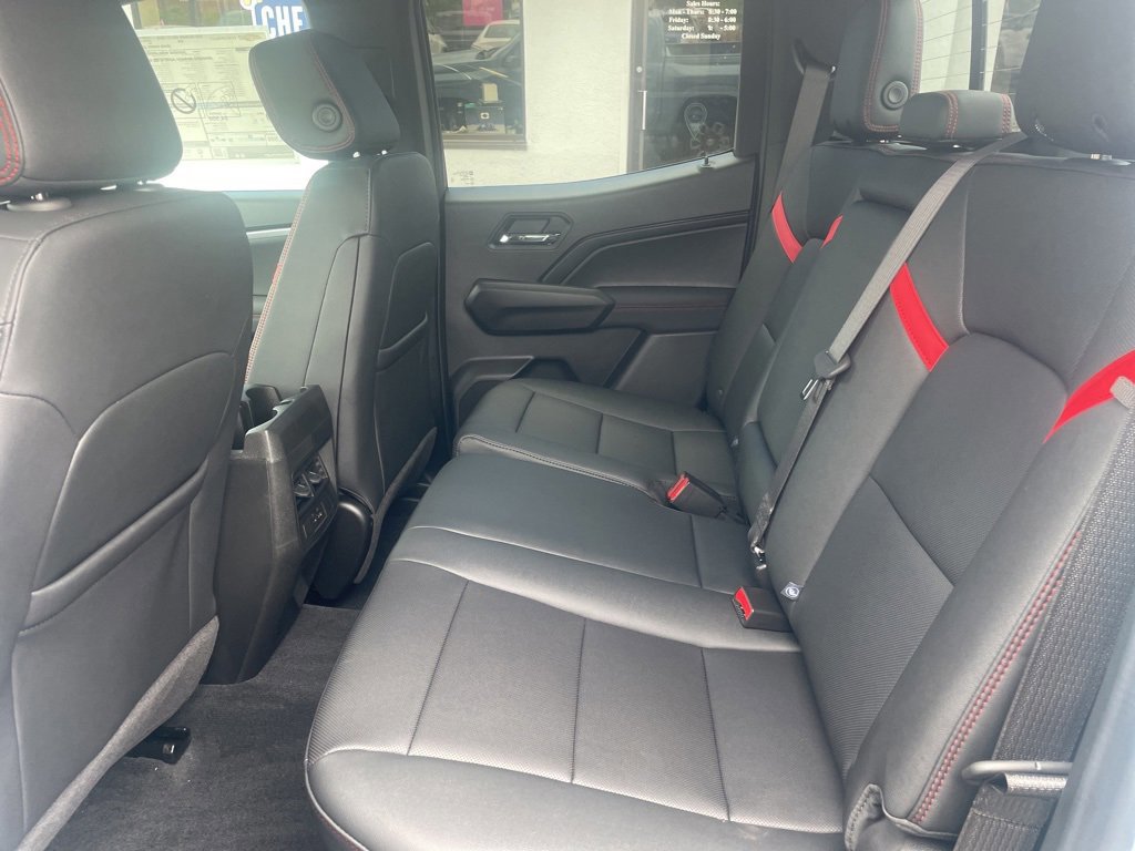 New 2026 Chevrolet Colorado Z71 w/ Z71 Convenience Package 2 image 24