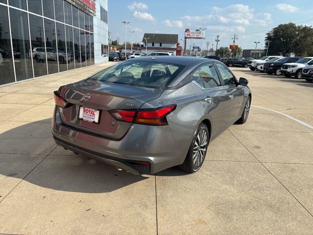 Used 2024 Nissan Altima 2.5 SV image 7