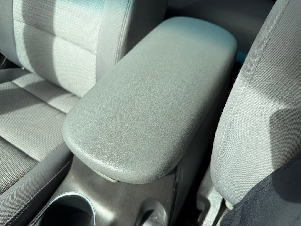 Used 2017 Kia Forte LX image 14