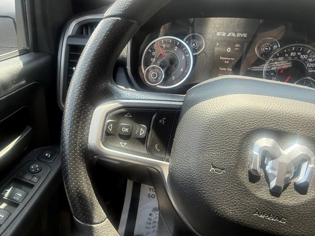 Used 2023 RAM 3500 Tradesman w/ Chrome Appearance Group AWD/4WD image 17