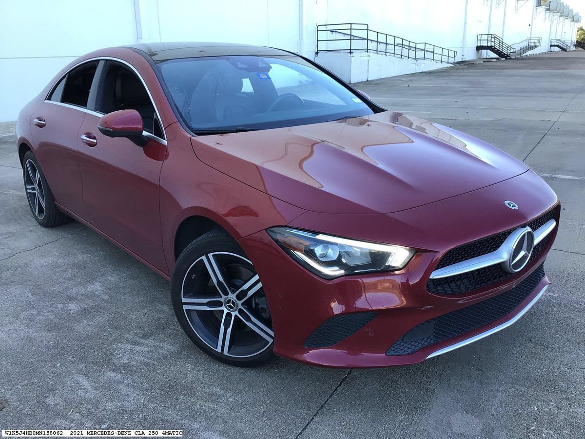 Used 2021 Mercedes-Benz CLA 250 4MATIC image 4