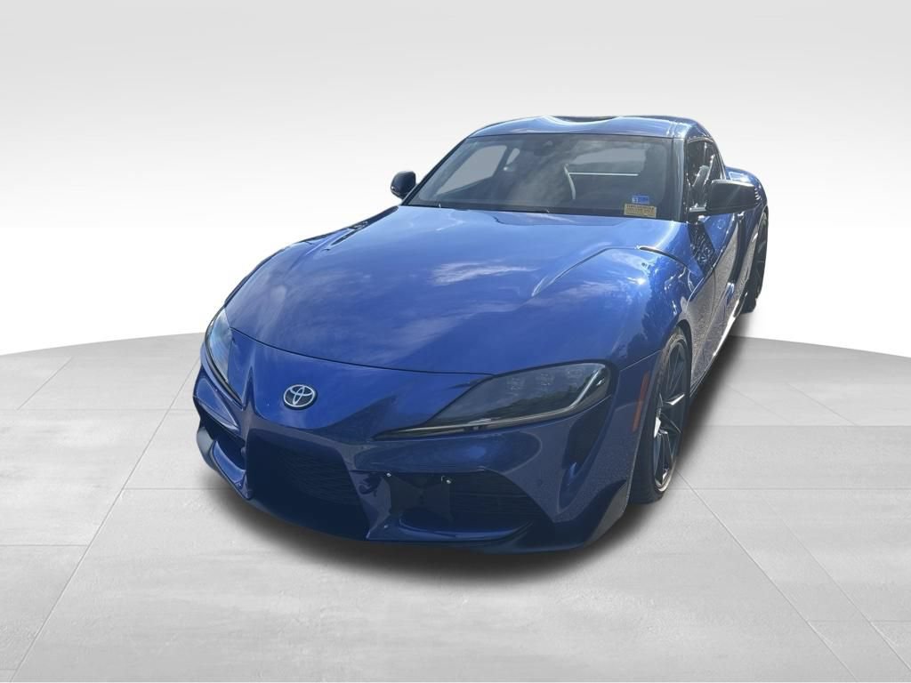 Used 2025 Toyota Supra Premium w/ Driver Assist Package RWD video 2