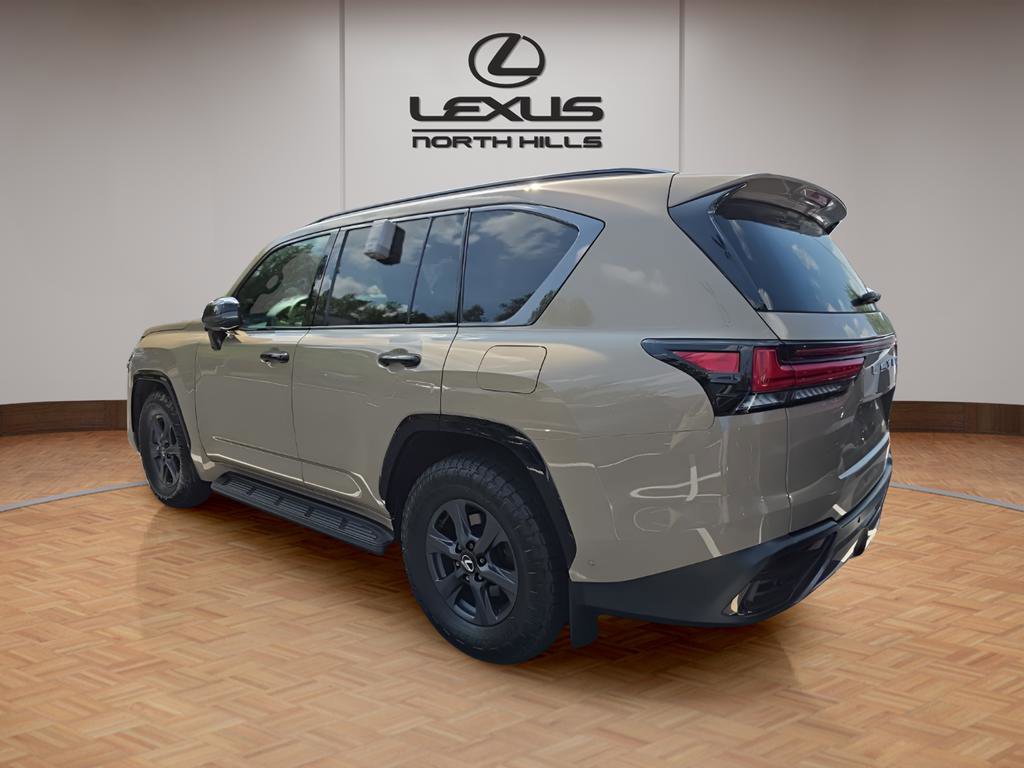 New 2025 Lexus LX 700h Overtrail image 5