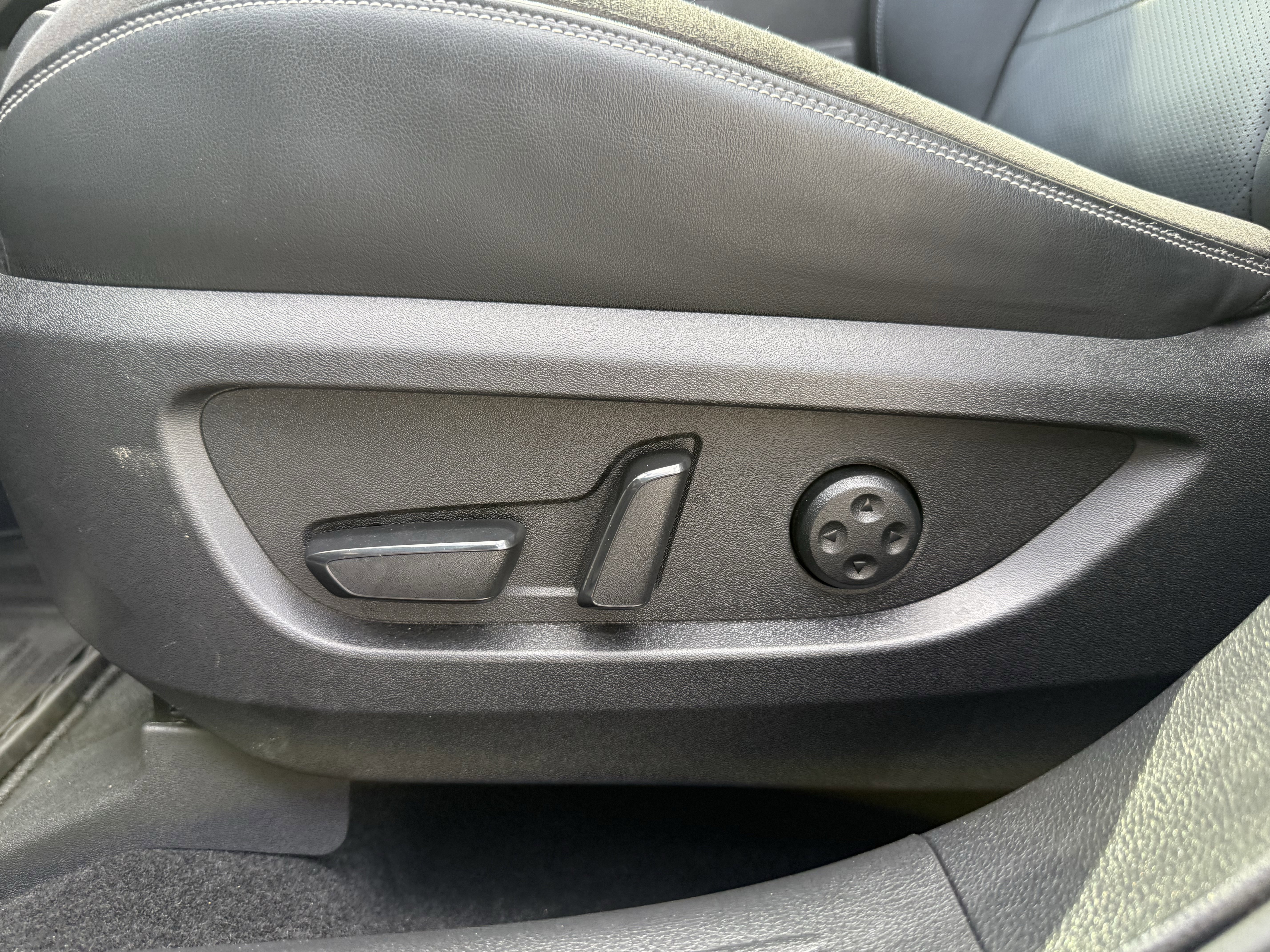 Certified 2023 INFINITI QX50 Sport FWD image 26
