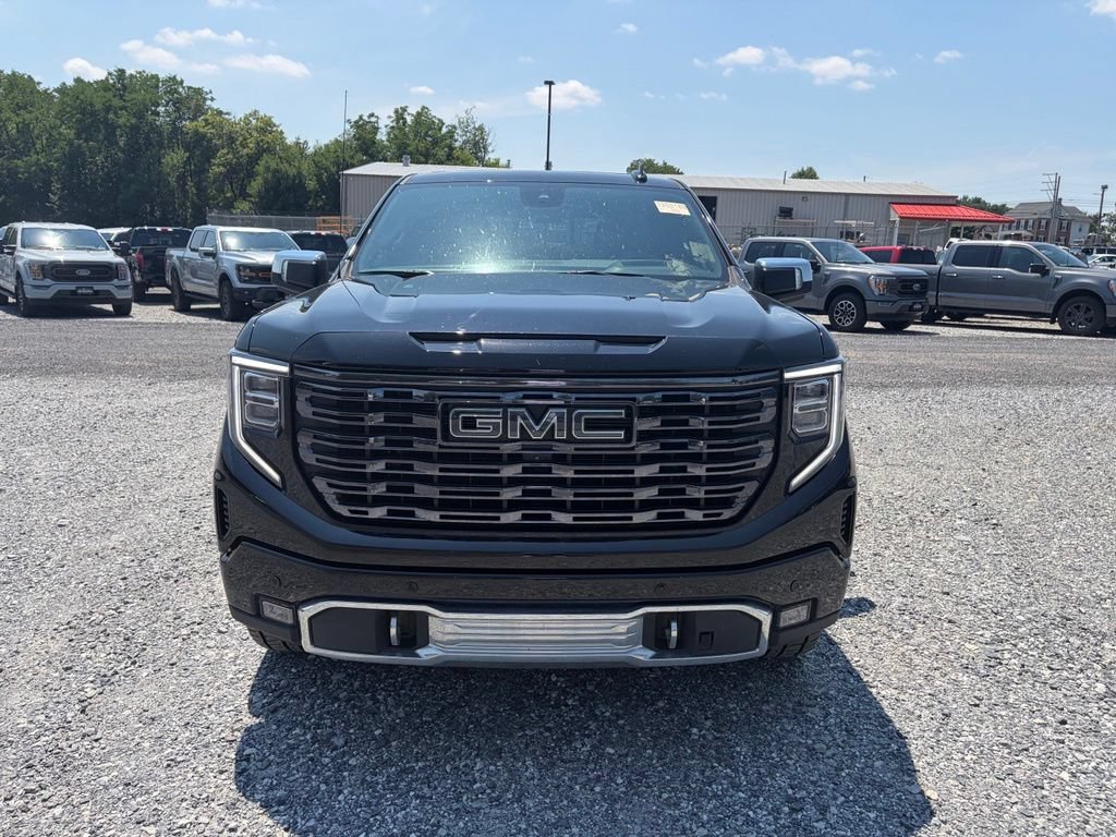 Used 2025 GMC Sierra 1500 Denali Ultimate AWD/4WD image 17