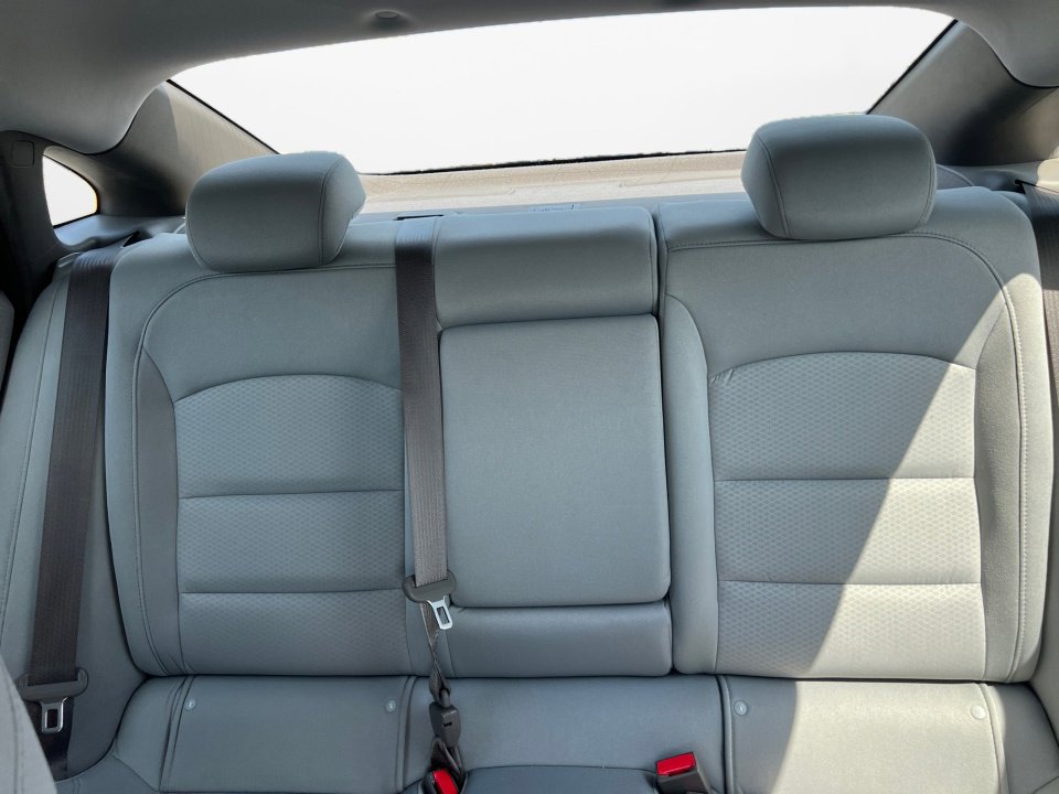 Used 2017 Chevrolet Malibu Hybrid w/ Driver Confidence Package image 15