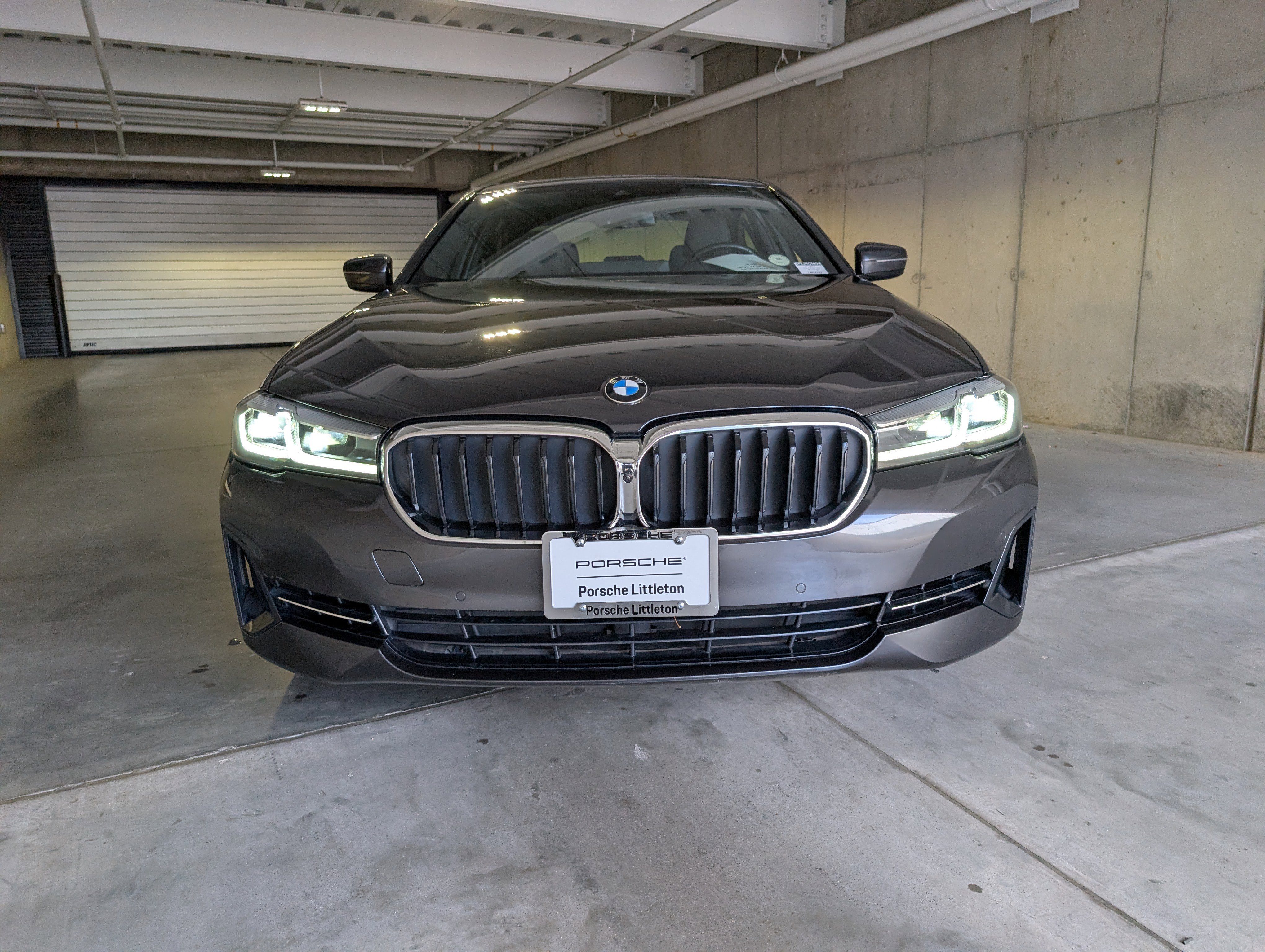 Used 2021 BMW 540i xDrive w/ Premium Package image 12