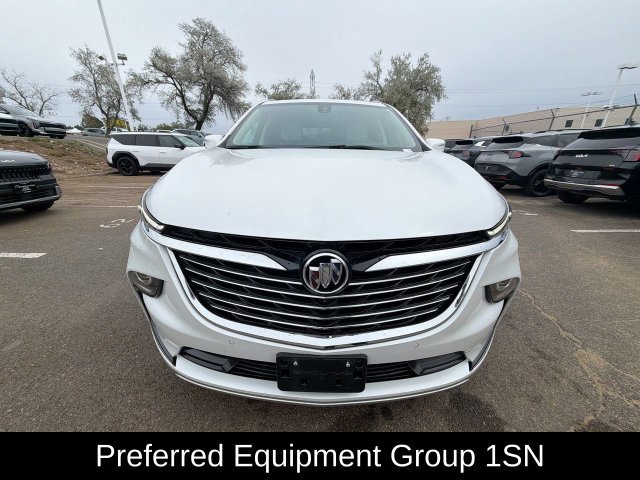 Used 2024 Buick Enclave Premium AWD/4WD image 2