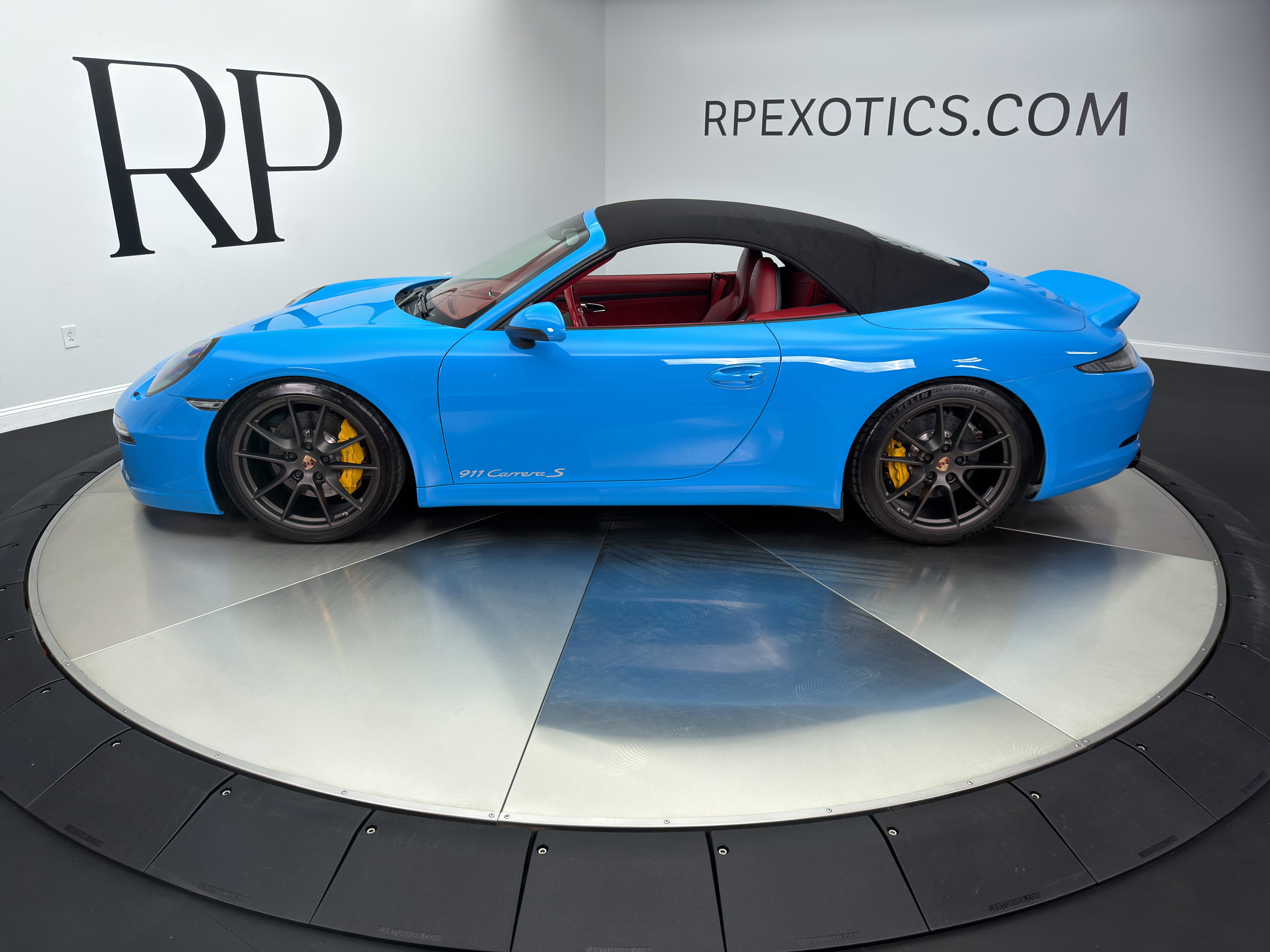 Used 2014 Porsche 911 Carrera S image 16